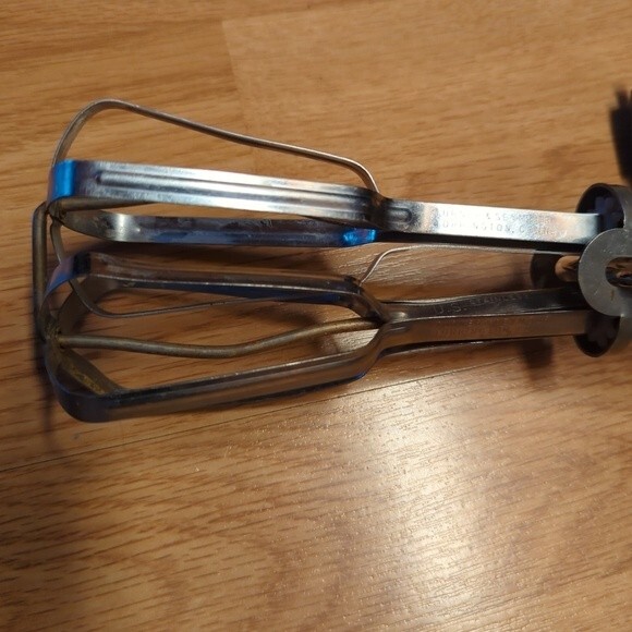TURNER & SEYMOUR Rotary Egg Beater Hand Mixer Made CT U.S.A. Manual - Picture 8 of 8